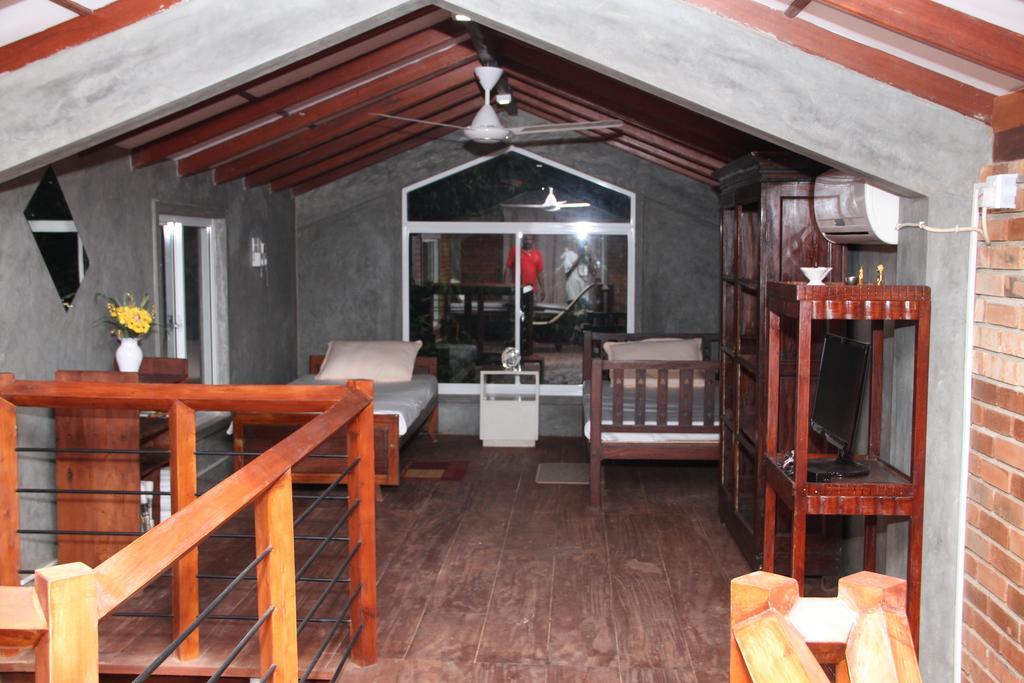 Executive Residency Retreat Villa Hikkaduwa Eksteriør bilde